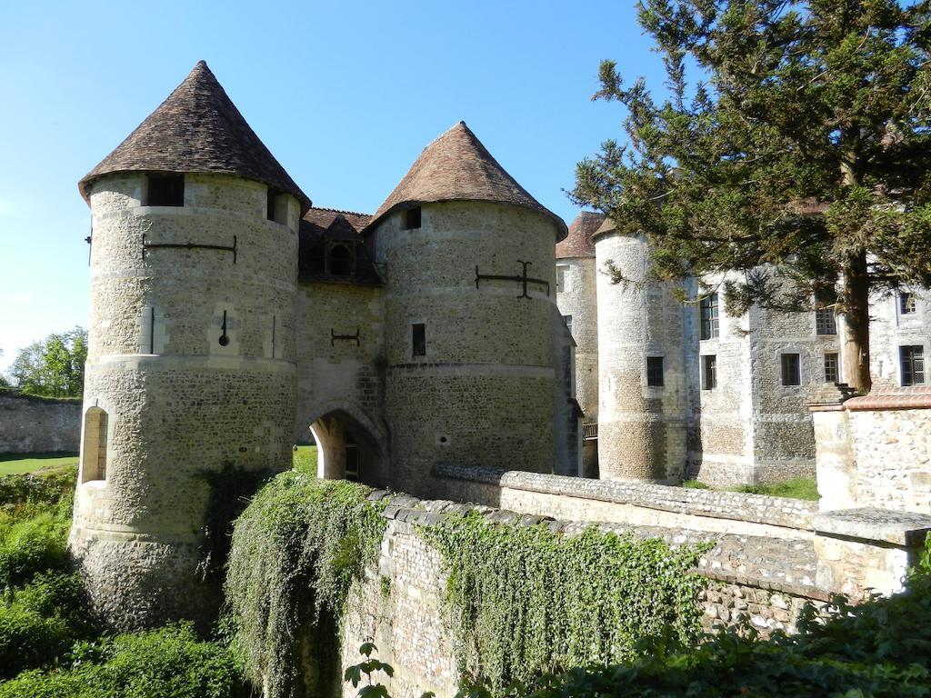 Le Gite Des Trois Vaches Brionne Szoba fotó